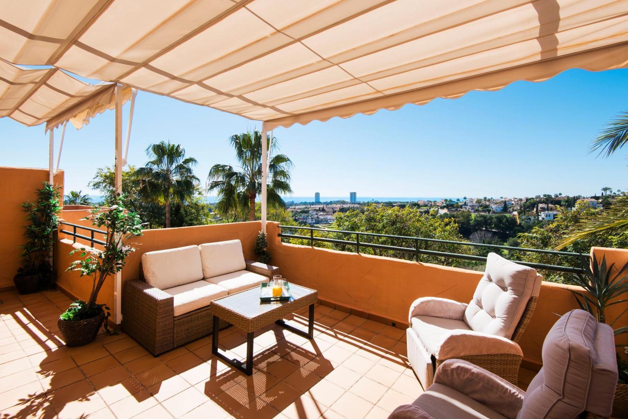 Rentandhomes Penthouse Elviria Golf Marbella Exterior photo
